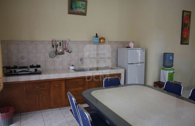 Villa Kota Bunga Dandelion - Photo 20