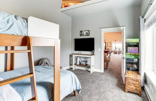 Private Hot Tub and Game Room Keenesburg Getaway! - Foto 12