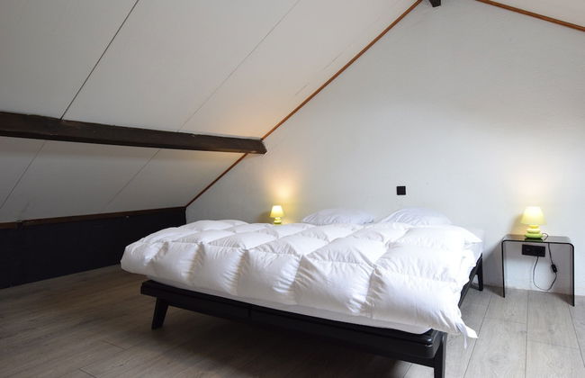 Luxury Villa With Pool - Photo 6