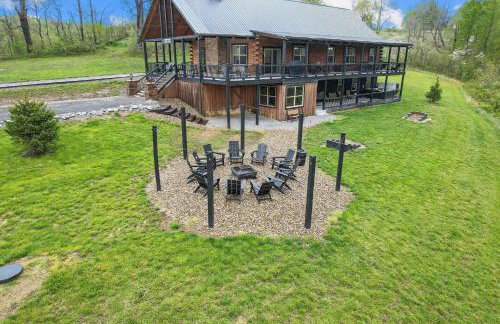 Serenity Ridge- Scenic Luxury Log Estate Getaway - Foto 43