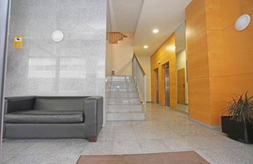 Ático con terraza y vistas, parking gratuito - Foto 18