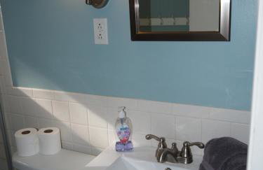 The Cub Hill Chalet - Private Lakefront with Spa! - Foto 49