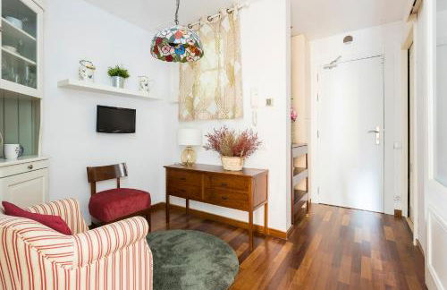 Beautiful & Luxury Apartment centrally-located - Photo 8