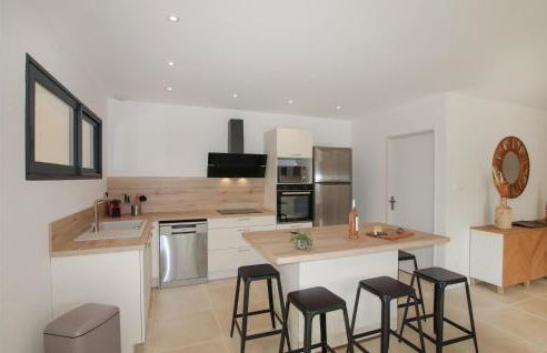 Nice Home In La Bégude De Mazenc - Foto 3