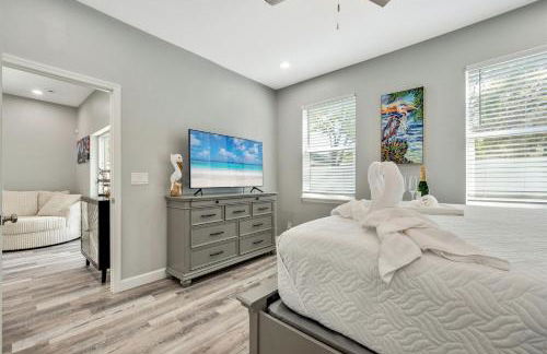 Chic Retreat-Stunning Design Cozy Fire Pit Escape! - Foto 20