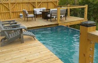 The Brady Retreat Hot tub and pool - Foto 15