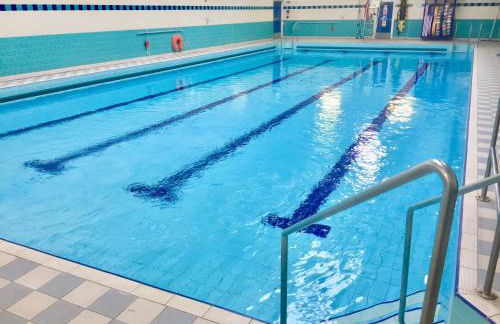 RIVER CLYDE VIEWS - PRIVATE & SPACIOUS APARTMENT - Photo 36