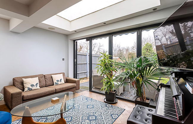 Modern and Spacious Colliers Wood Home - Foto 32