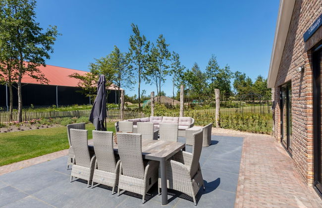 Family House Near Vrouwenpolder Beach - Photo 5