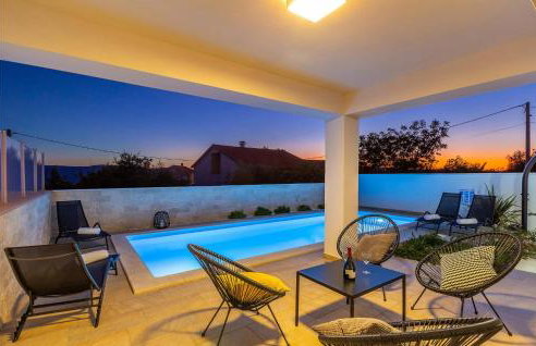 3 Bedroom Gorgeous Home In Linardici - Photo 9