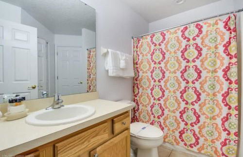 4bd Villa with Solar Heated Pool Near Disney No resort Fee home - Foto 32