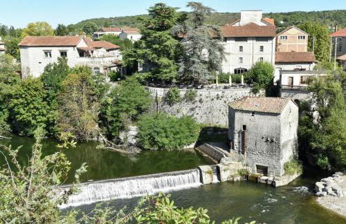 Holiday Home in Ardèche with Pool - Foto 31