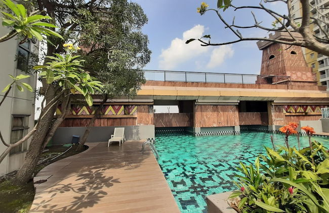 Best Homey And Nice Studio At Great Western Resort Apartment - Foto 13