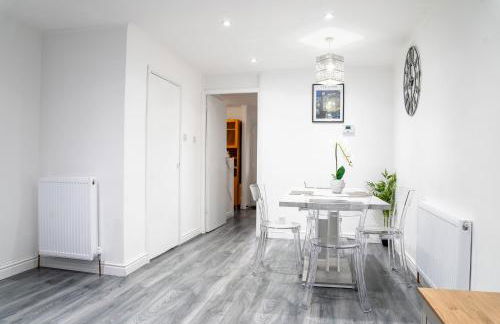 Karazo LTD - Luxurious contractor friendly 2 bed in Croydon - Foto 4