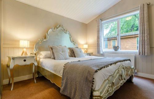 Juliet Lodge - Photo 7