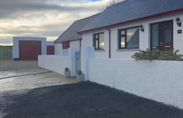 Littles Cottage, heart of the Mournes - Photo 1