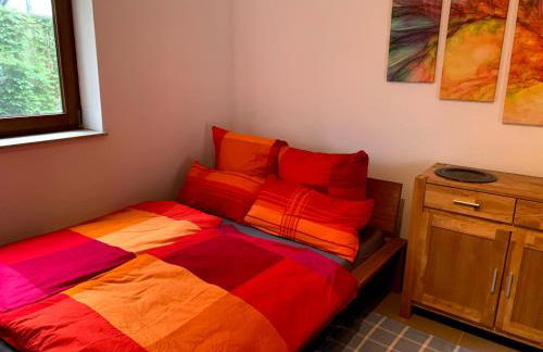 UPGRADE - frisch renoviert - Ferienwohnung Monteuerswohnung am Bauernhofweg in Lohmar nahe S-Bahnhof Messe Flughafen - Foto 1