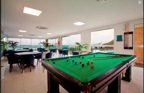 Praia do Santinho, de frente para mar - Foto 33