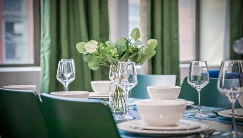 Apt+ 2 Queens+Bunkbed+Free Parking 55"TV - Foto 3