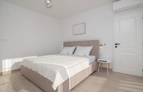 VILLA OCEAN BREEZE with pool - Foto 16