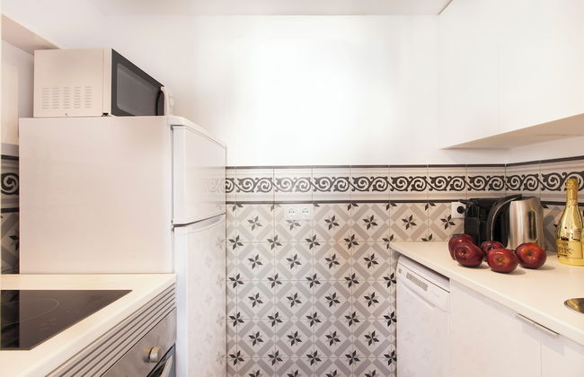 Aspasios Charming Flats - Photo 18