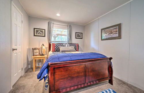 Updated Tuskahoma Cabin with Fire Pit and Deck! - Foto 17