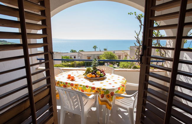 Holiday House With Panoramic View, Balcony, Wifi, and Near the Sea - Foto 4