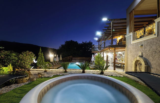 Villa Fisi 1 - Pool, Hot Tub & Mountain View - Foto 40