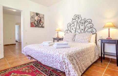 Spacious House in Can Trabal - Foto 17