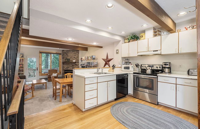 Villages of Wisp 13 Lakeview Court by Taylor Made Deep Creek - Photo 5