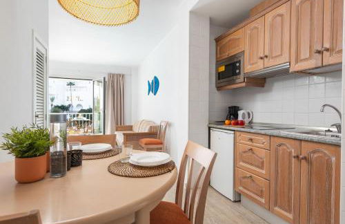 Apartamentos Playa Marina - Foto 32