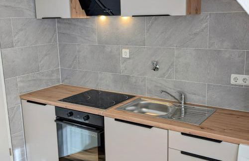 Komplett renovierte Design-Wohnung in Stadtnähe - Foto 13