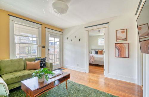 Overlook Gem - Steps from Mississippi - Photo 4