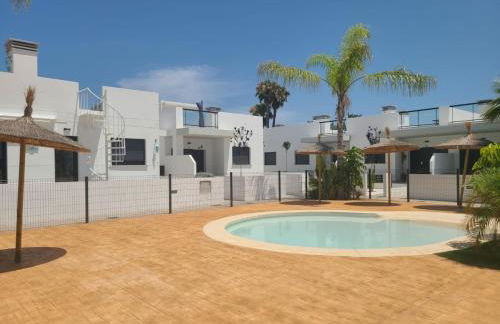 Bungalow Hidden Paradise, cerca de la playa Deveses - Foto 23