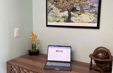 Dreamy Condo 2 minute walk to Beach w King Size Bd - Foto 14