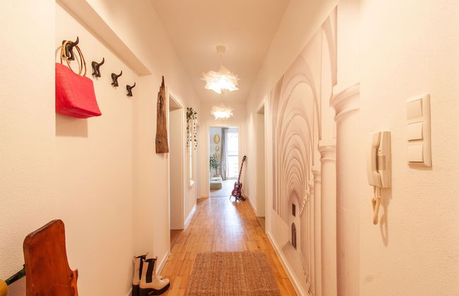 cozy living near Residence with terrace - Photo 14