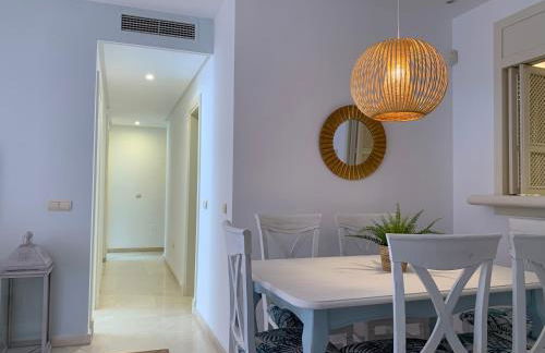 Beachside Apartment in Marbella - Photo 15