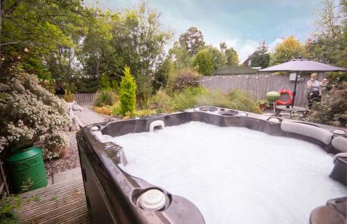 Calm Scottish Country Escape with Hot Tub Sleeps 6 - Foto 35