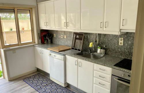 Rocha’s Apartment REMODELADO! Na praia com terraço - Foto 23