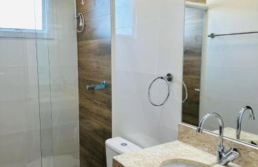 Alto Padrão 2 Qts 2 Wc Piscina Wifi-SmartTV e AR - Foto 9