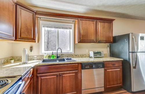 Pet-Friendly Shenandoah Cabin with Fire Pit and Grill! - Foto 9