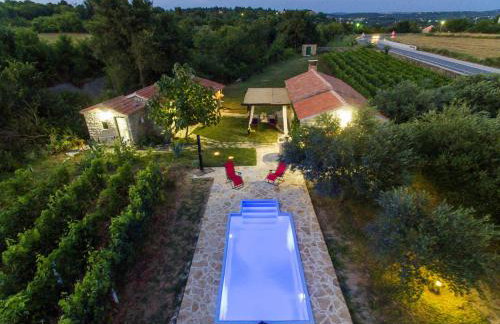 Holiday Home near Adriatic Sea and Krka Falls - Photo 7