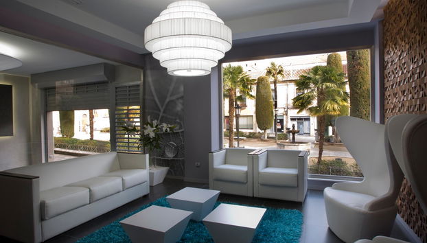 Salamanca Suite Studios - Photo 4