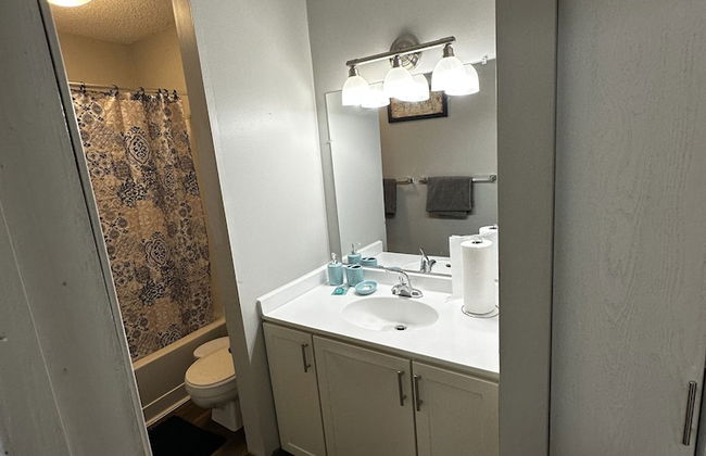 2 BR con patio por el centro comercial - Foto 66