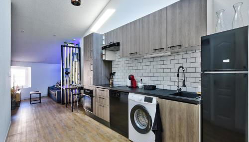 appartement Karibu à Lagnieu - Foto 2, stove, dishwasher, toaster