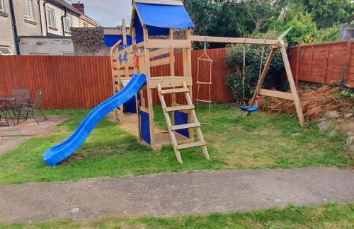 Fabulous family house next to the beach - Foto 17