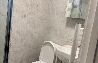 Ivy Cottage Two Bedroom & Garden in Temple Fortune - Foto 2