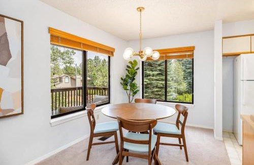 Mid-Century Flagstaff Mtn Condo - Foto 18