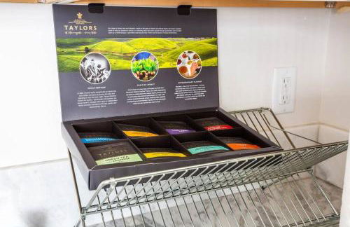 Luxurious Furnished Studio w Full Kitchen in SD - Foto 16