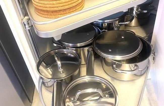 2 Bedrooms Flat in Center with Parking - Photo 26